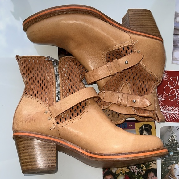 Rag & Bone Leather Bootie NWOT - Picture 1 of 12